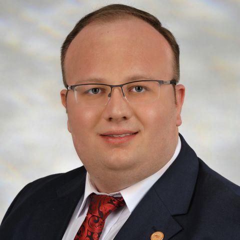 Denis Brunc — Finanzkaufmann in Sinsheim